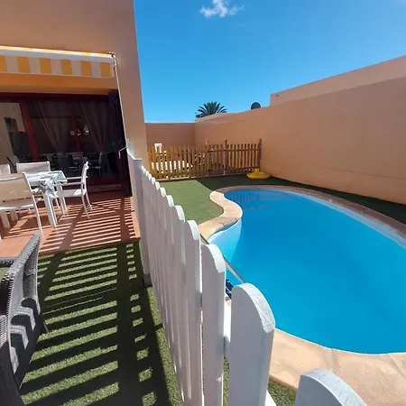 Mimosa Сasa de vacaciones